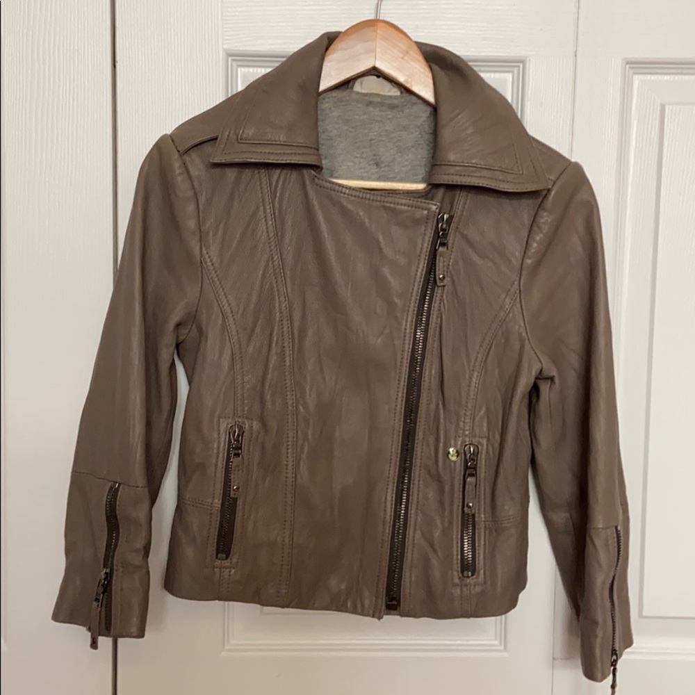 Authentic EVER gray lamb skin Moto style jacket xs